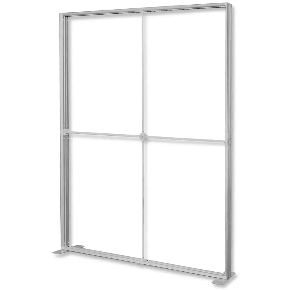 Messewand aus Aluminiumprofilen, ohne Stoffbanner , mit integrierter Beleuchtung.