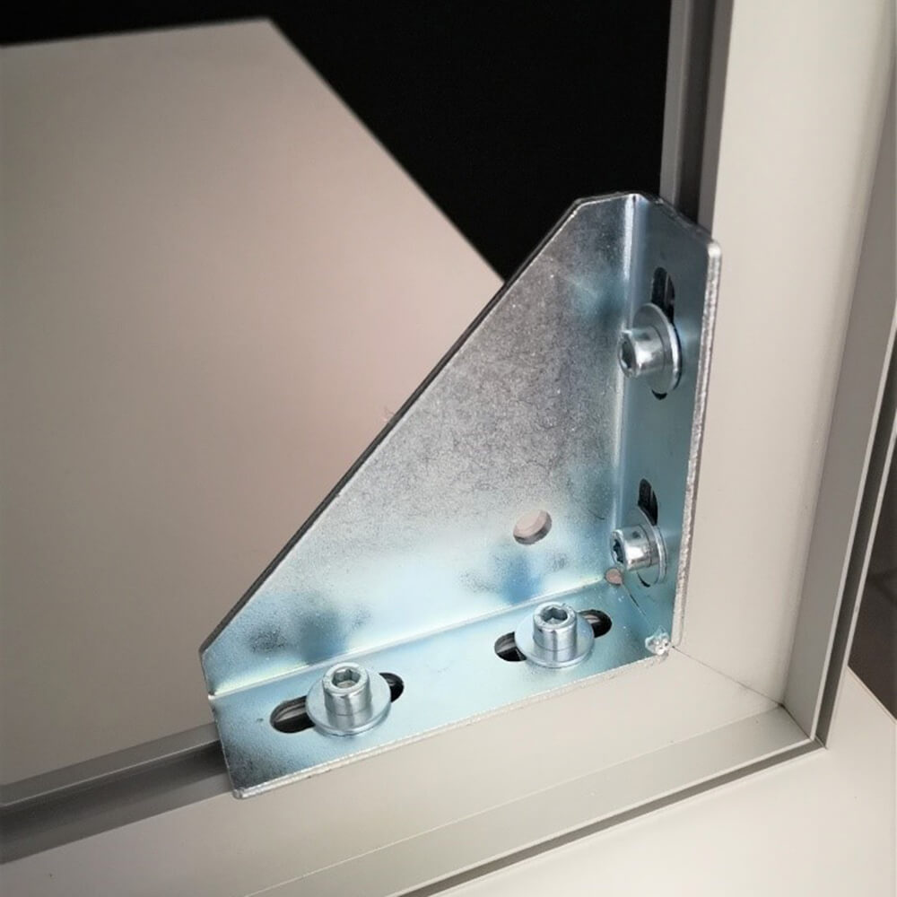 Anwendung_Verstaerkungswinkel_Aluminiumrahmen_stabilisierer