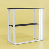 LEDUP Counter ONE Messetheke ohne Stoffbanner, mit Aluminiumrahmen und integrierter LED-Beleuchtung.