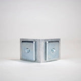 Eckverbinder für 55 mm Textilspannrahmen zur stabilen Verbindung von Aluminiumprofilen für langlebige Spannrahmen von Primex.
