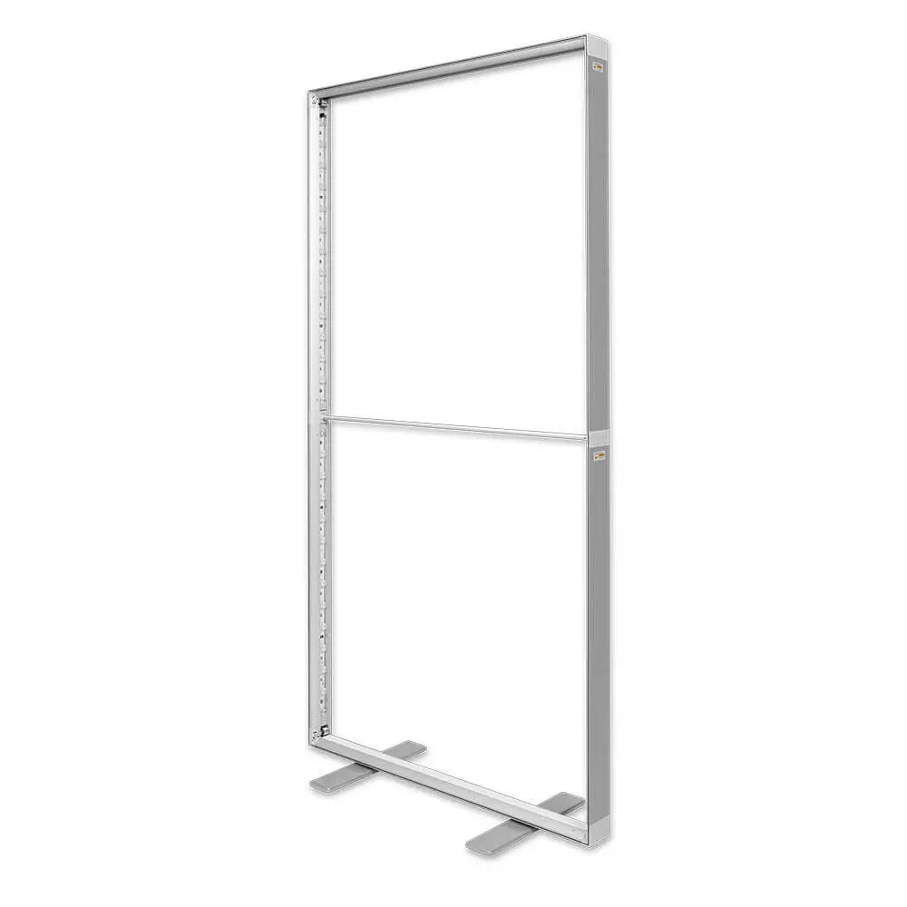 Messewand Lightbox Fold 2go System ohne Stoffbespannung vor weißem Hintergrund.