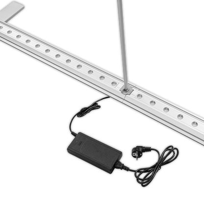Beleuchtete Messewand Lightbox Wall 2go mit im Rahmen integrierten LEDs und Netzteil