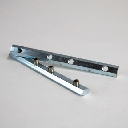 Gerader Profilverbinder für 19 mm Textilspannrahmen zur stabilen Verbindung von Aluminiumprofilen und Spannrahmen von Primex.