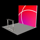 Lightbox Pro 2 Go LED-Messestand mit passender Theke und Stoffbanner .