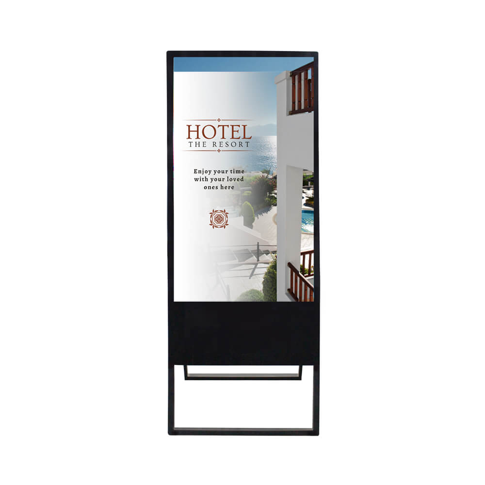 Frontalansicht eines schwarzen 43-Zoll-Indoor-Kundenstoppers mit digitalem Display und Hotelwerbung.