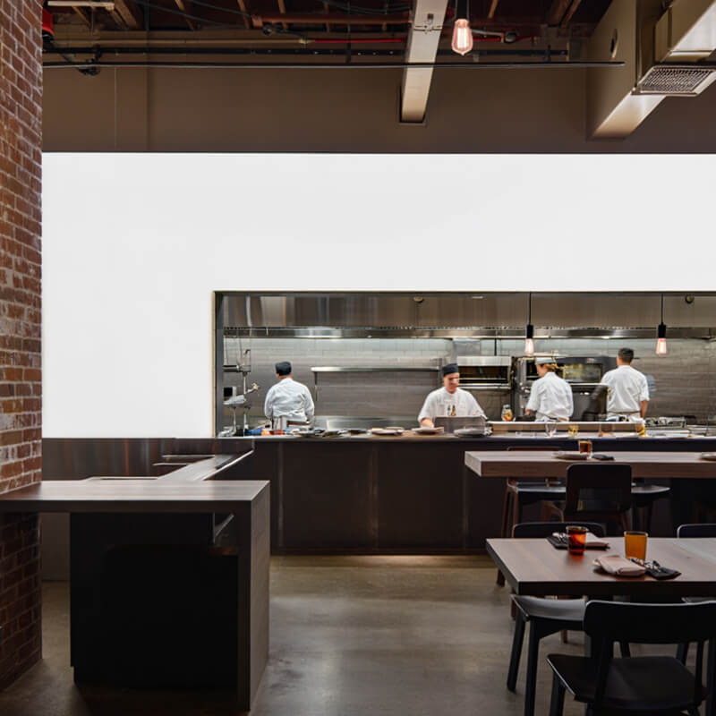 LED-Lichtwand RGBW im 100 mm Profil