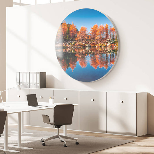 Mit einem rundem Akustikbild die Raumakustik im Büro verbessern
