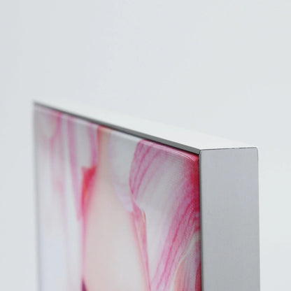 Textilspannrahmen 19 mm als Detailaufnahme des Profils und dem Textildruck